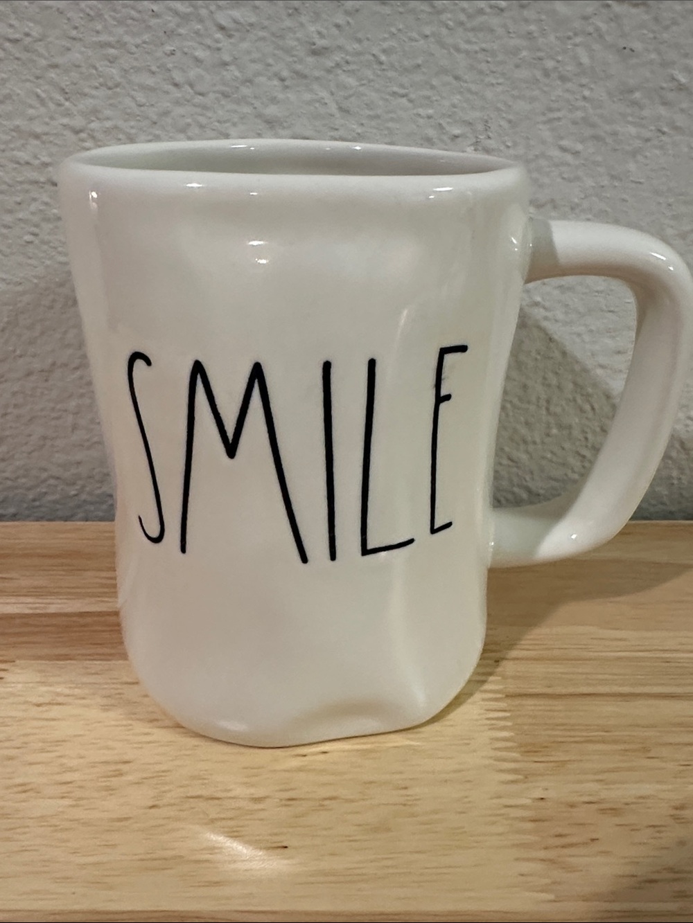 Rae Dunn “Smile” Mug